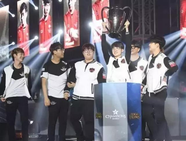 雾气与飞雪 雾气与飞雪