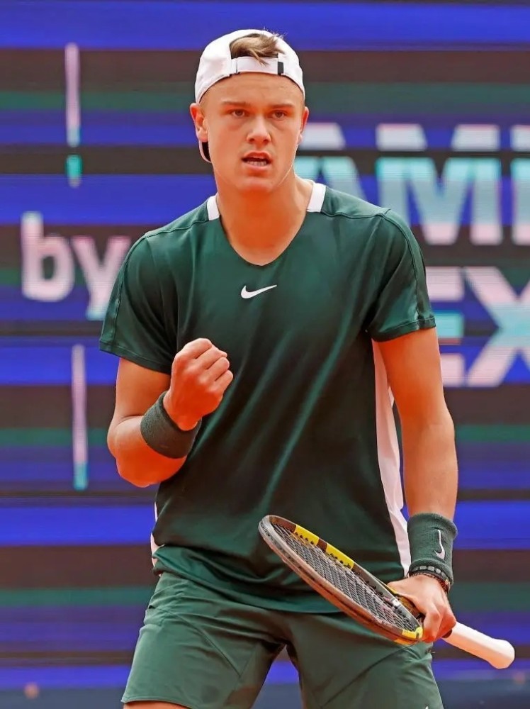 胜负天平就 胜负天平就